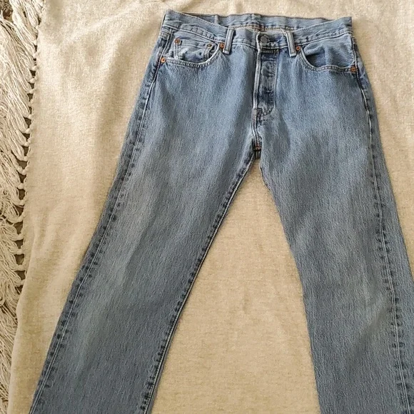 Levis 501 blue highrise button fly jeans size 30 - Picture 9 of 16